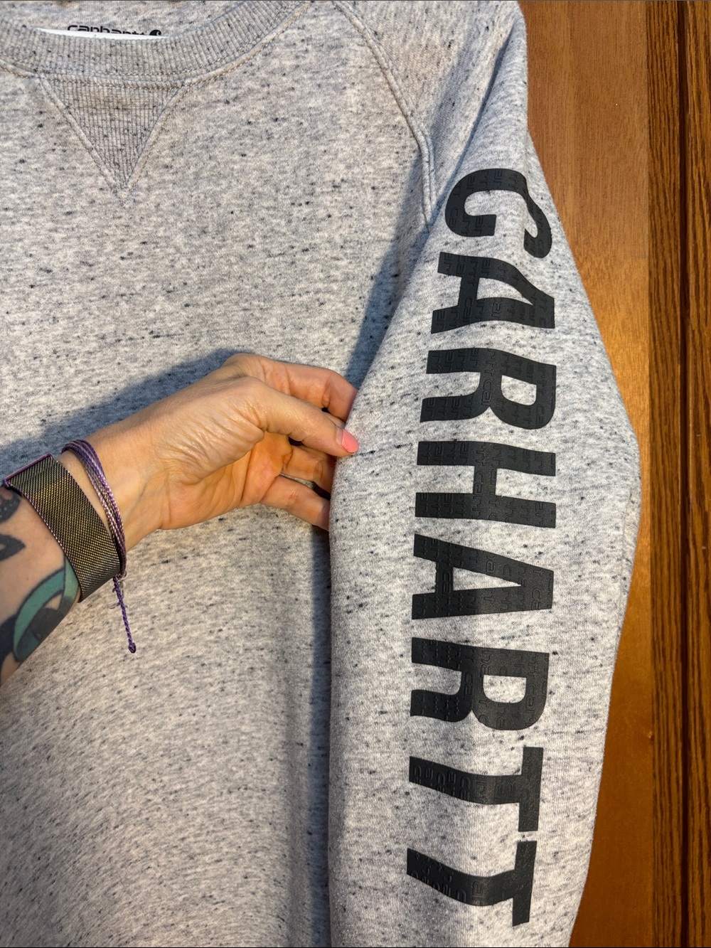 Carhartt Heather Gray Crewneck Sweatshirt with textured Sleeve Logo - Picture 4 of 11